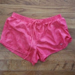 Nike L athletic pink shorts